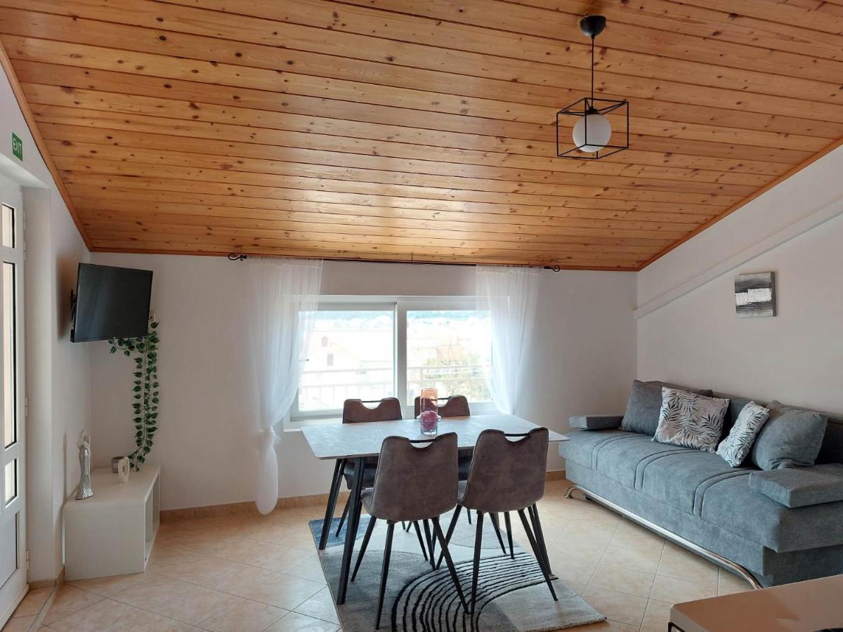 Apartmani Mare Шибеник Екстер'єр фото